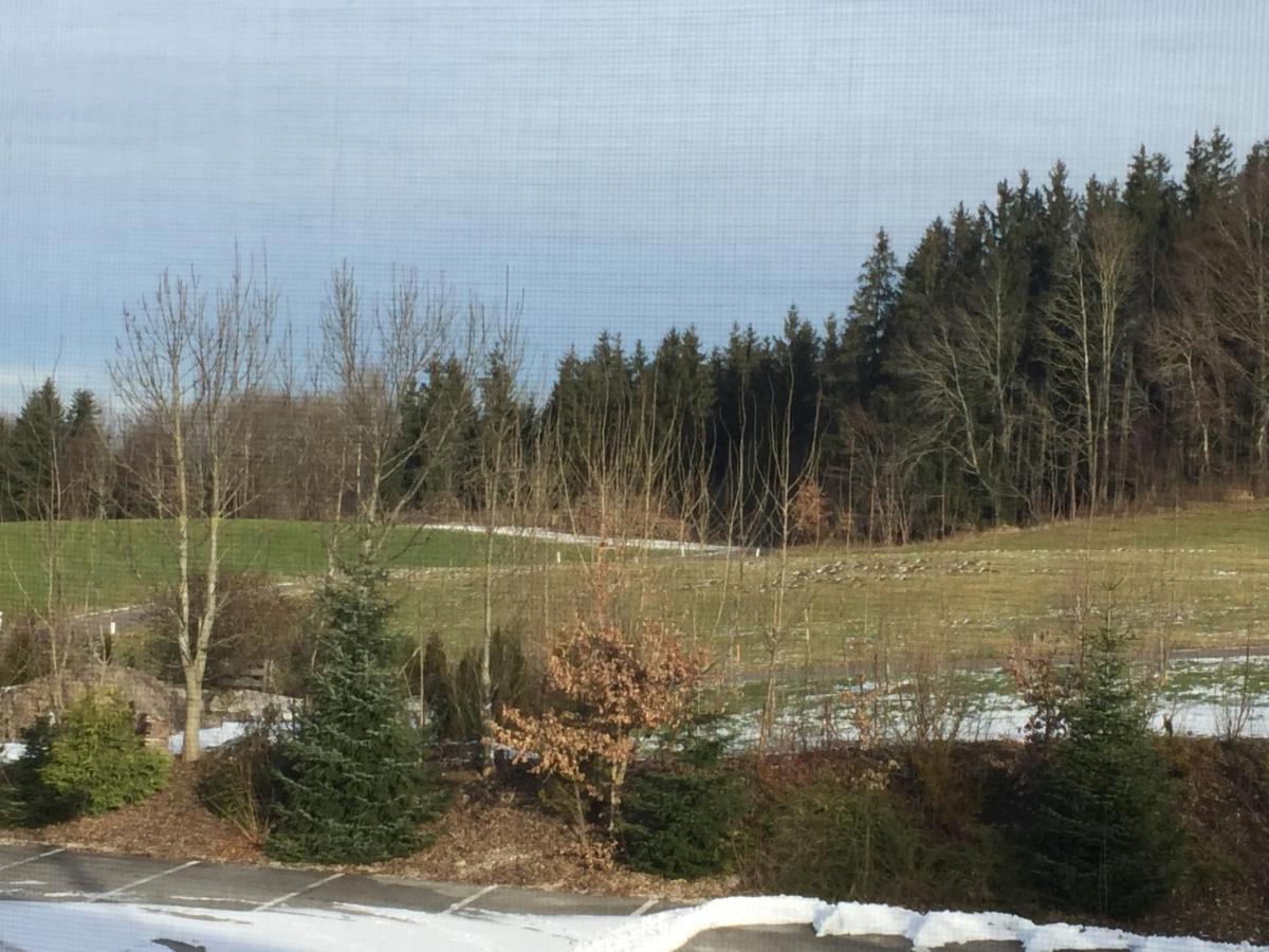 Privatzimmer Vermietung Helmut Buergmann Kirchberg bei Mattighofen Bagian luar foto